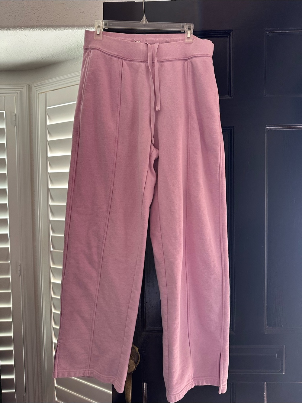 ALO pink sweat pants size large